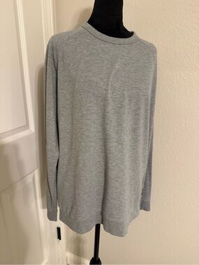 Free Fly Apparel Heather Grey Crewneck Pullover